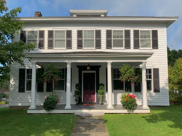 110 Pioneer St, Cooperstown, NY 13326