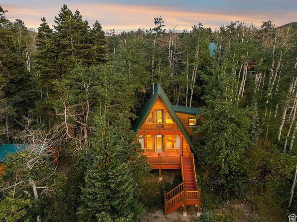 3081 S Blue Spruce Dr