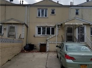 6260 Grand Central Pkwy, Flushing, NY 11375