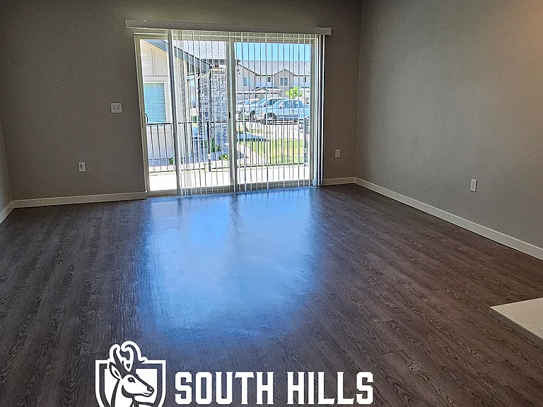 Summit Springs Townhomes — Photo 70
