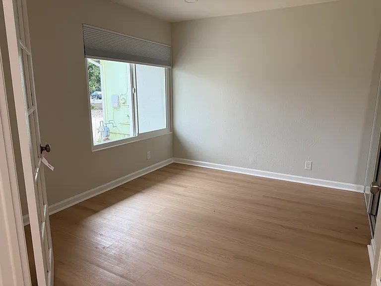 36672 Port Sailwood Dr — Photo 3
