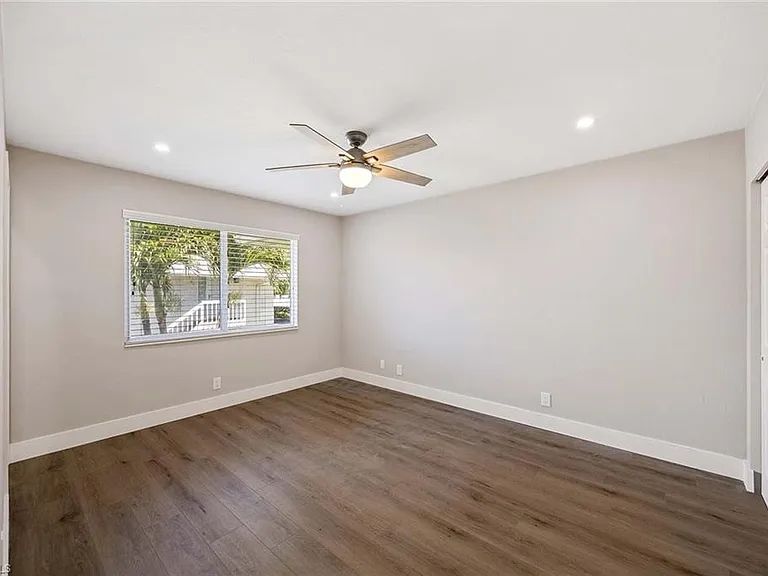 707 Neapolitan Way #707 — Photo 17