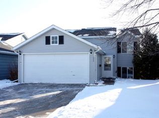 1924 55th Ave S, Fargo, ND 58104