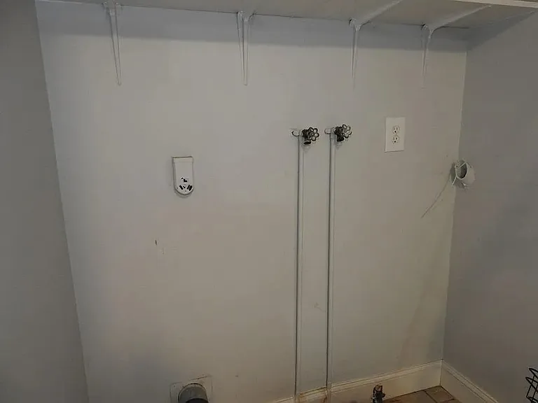 5337 Logwood Ave — Photo 3