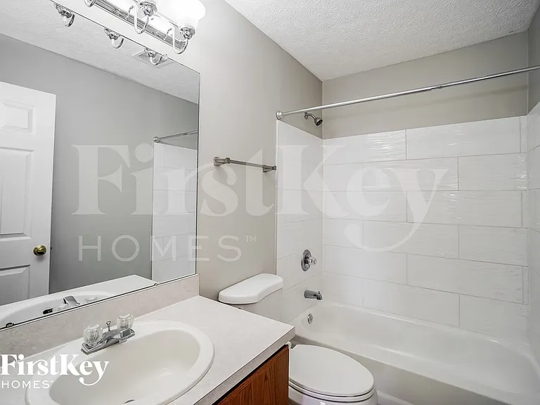 5947 Heritage Farms Dr — Photo 14