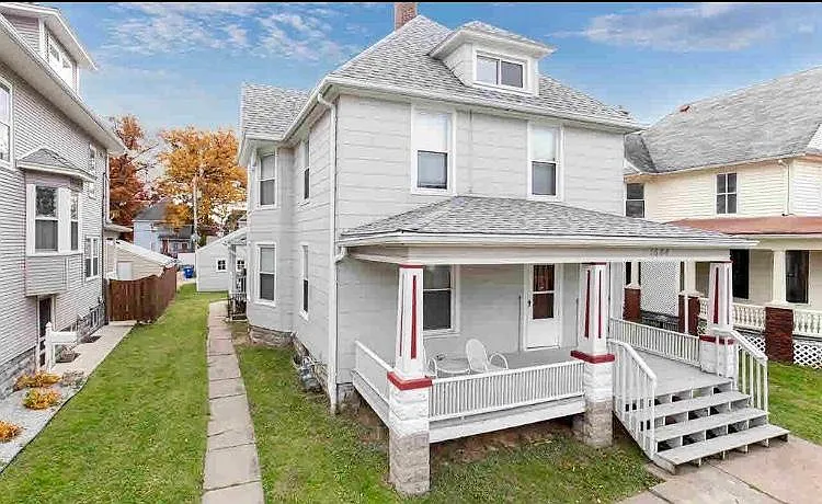 Building Photo - 1544 11th Ave #1/2
