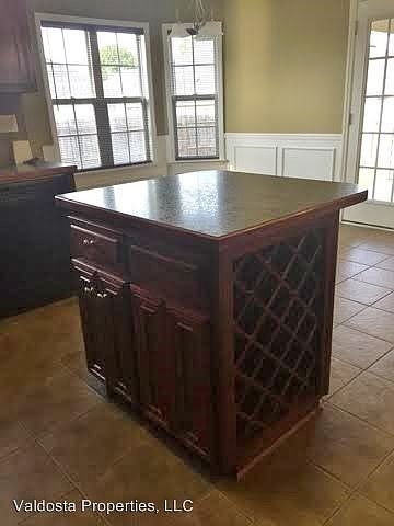 1st image of 4416 Summer Hill Pl