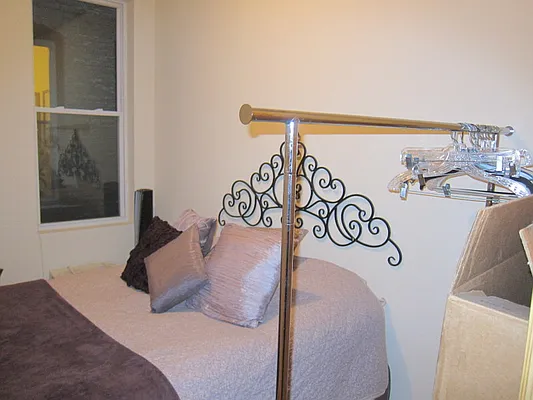 Rented by Chartwell Manhattan Realty | media 2