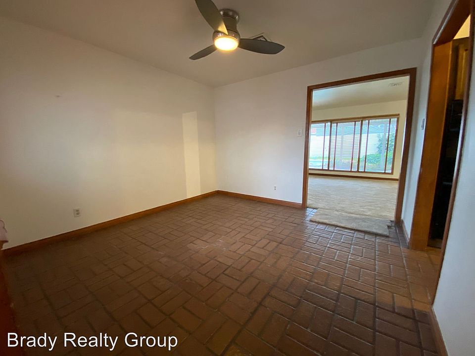 2901 Burton Ave Las Vegas NV 89102 Zillow