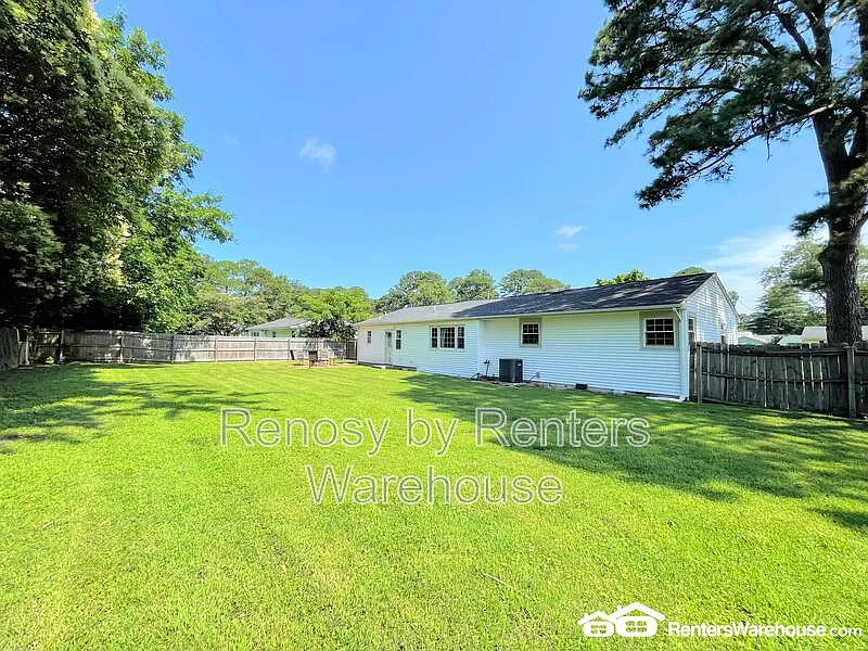 3308 Hornsea Rd