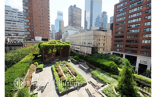 Rented by Douglas Elliman | media 10