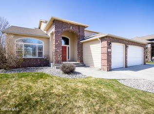 5865 N Courcelles Pkwy, Coeur D Alene, ID 83815