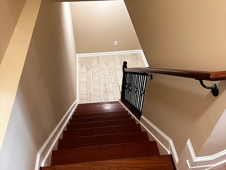 9570 Linnett Hill Dr — Photo 25