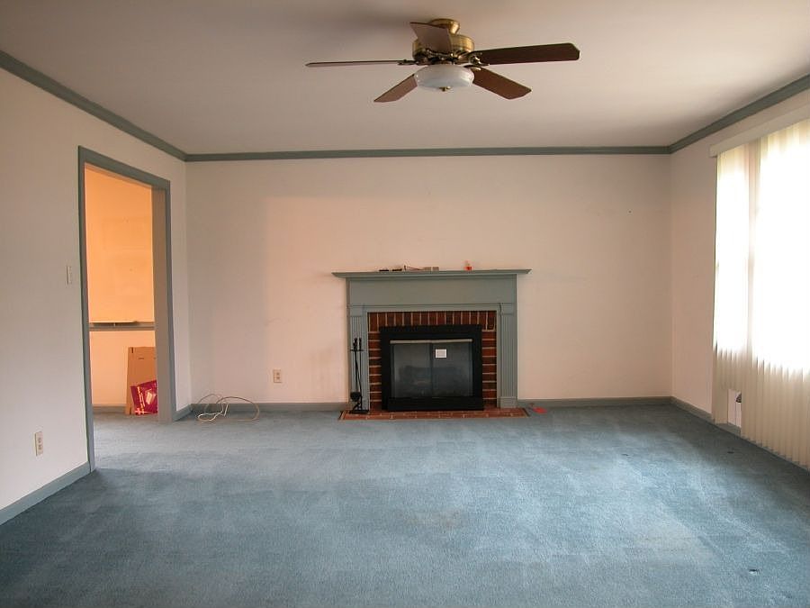 1st image of 810 Pocono Dr
