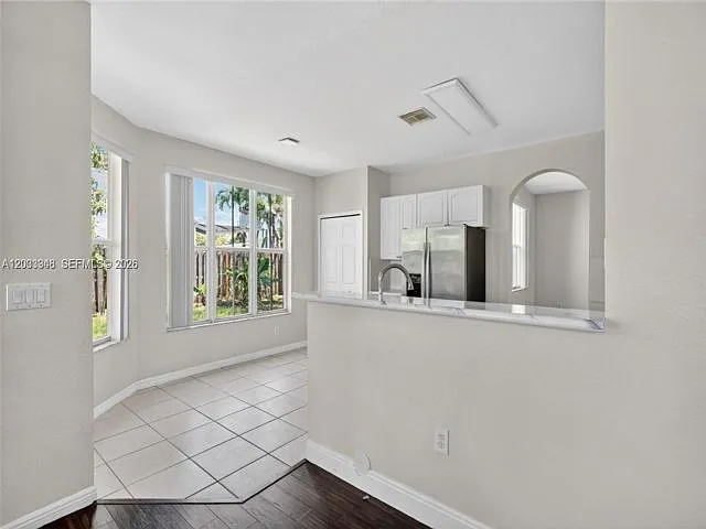 11007 SW 243rd Ln — Photo 3