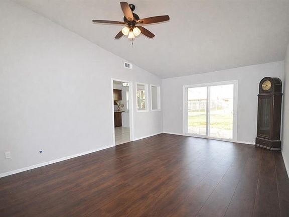 2nd image of 1049 SW 3rd St