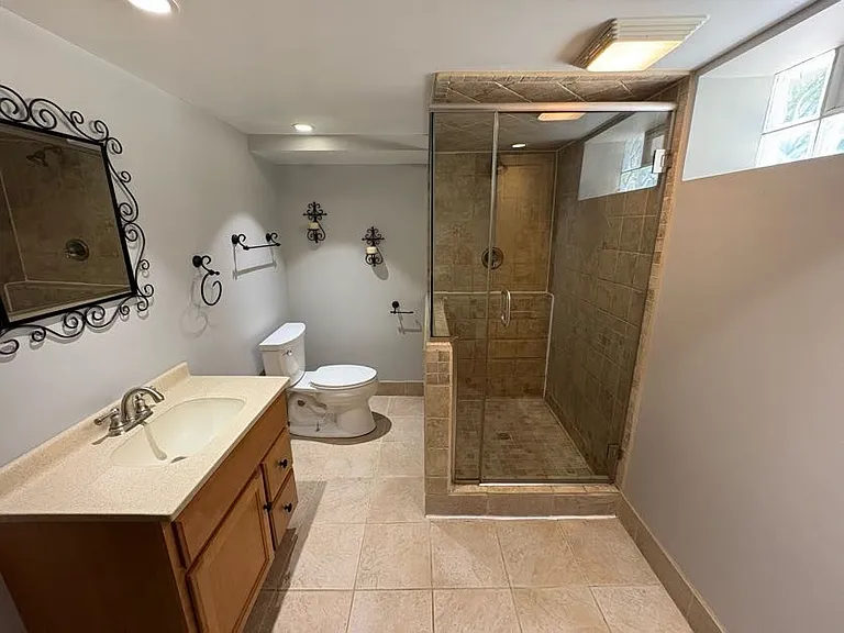 126 N Illinois Ave — Photo 14