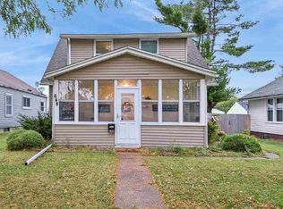 648 22nd Ave SW, Cedar Rapids, IA 52404