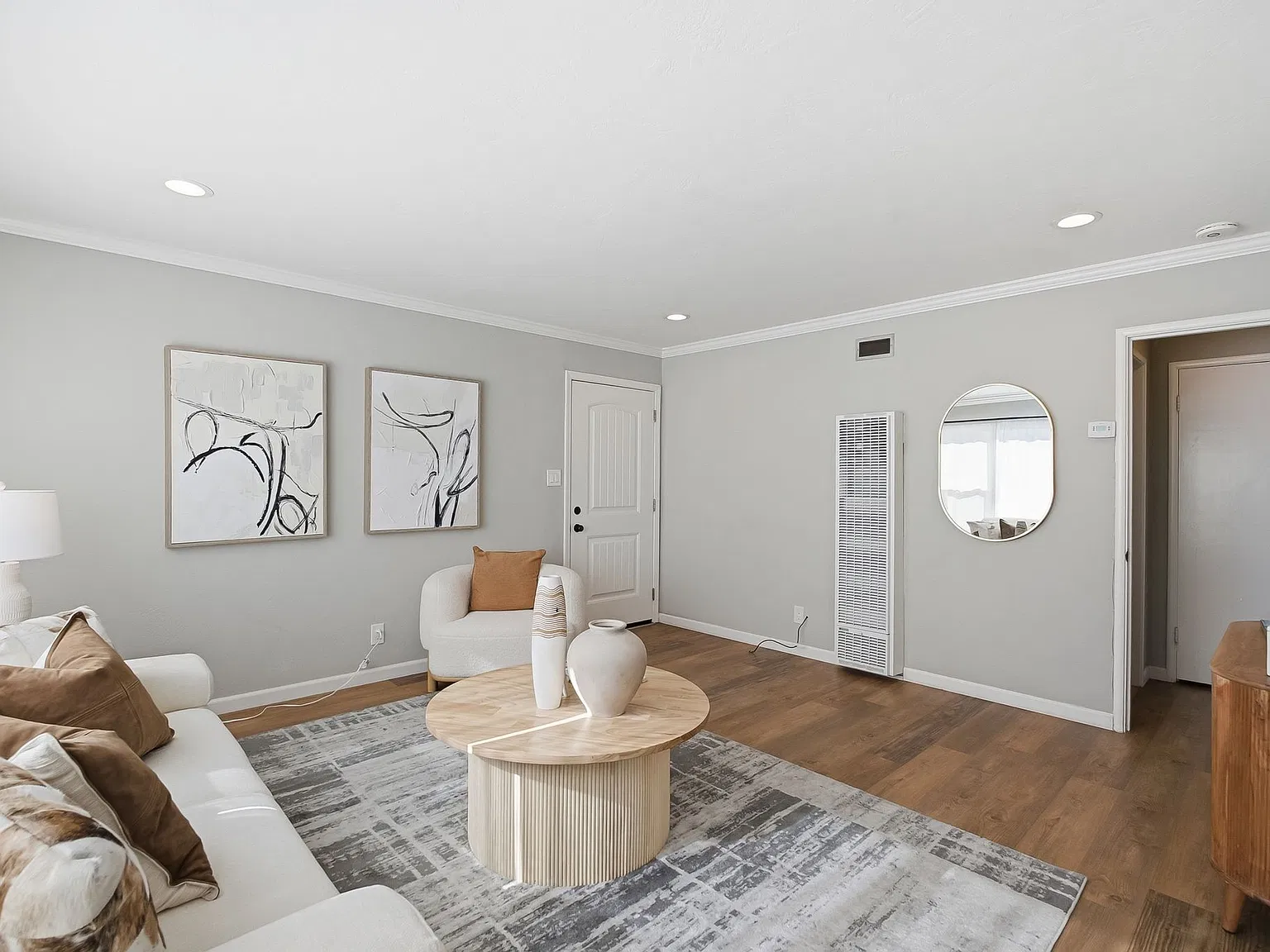 1 bed, 650 sqft, $2,950 — Photo 3