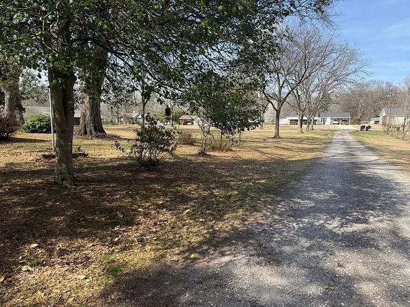 760 Westwood Rd, Mount Olive, AL 35117