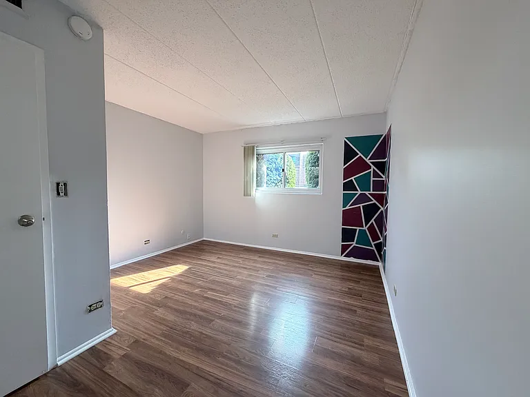 3223 W Parkway Dr #1G — Photo 7