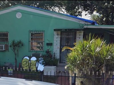 790 NW 56th St, Miami, FL, 33127