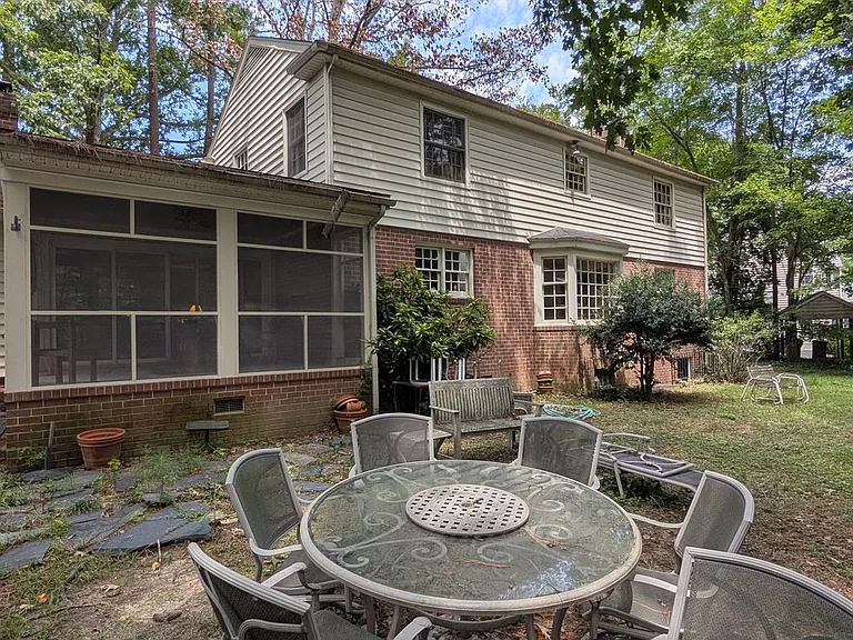 4337 Shirley Rd — Photo 3