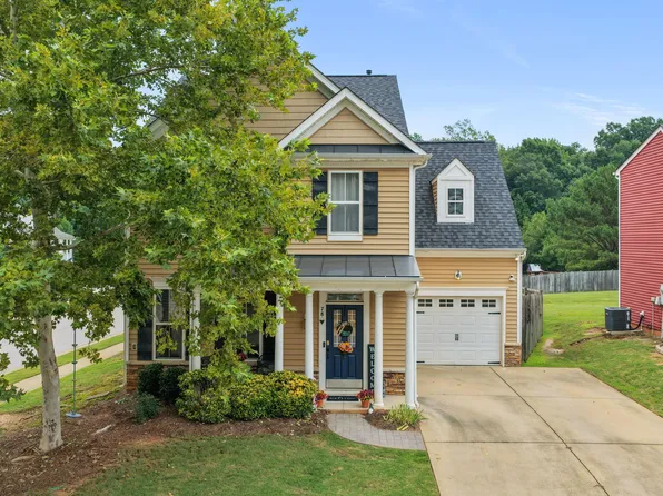 78 Tuscarora Ln, Clayton, NC 27520