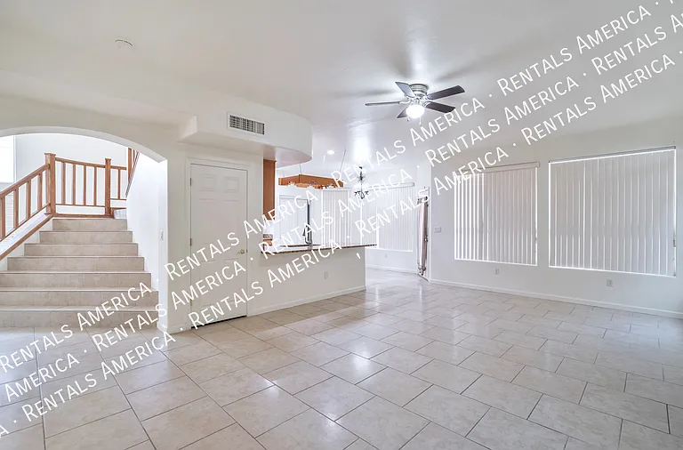 15400 S Camino Agua Azul — Photo 10