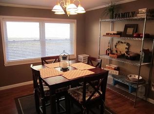 305 Fairview Ln, Neon, KY 41840