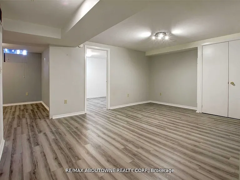 14 Angus Dr #LOWER — Photo 17