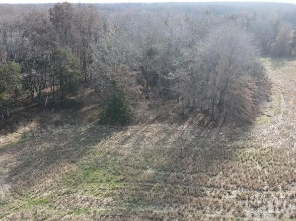 6 County Road 332, Stoutsville, MO 65283