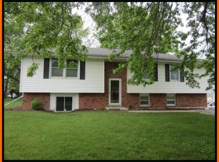 1 Fairlane Cir, Warrenton, MO 63383