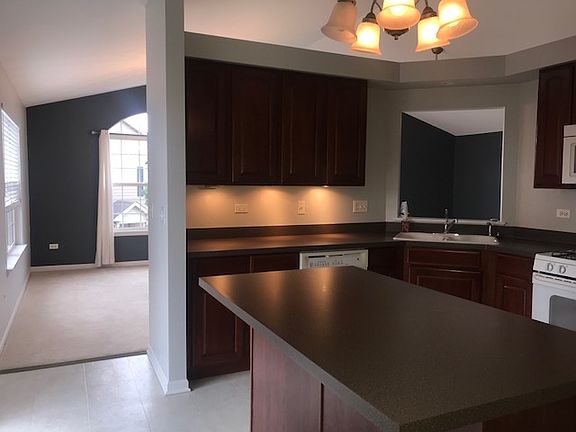 4th image of 5209 Glenbrook Trl