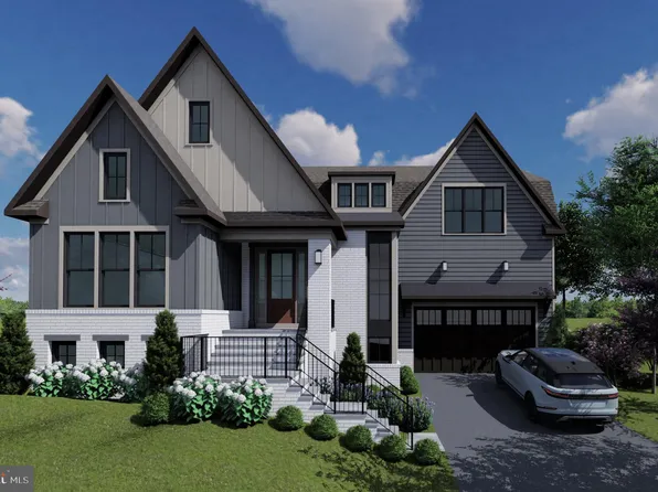 6433 Kenhowe Dr, Bethesda, MD 20817