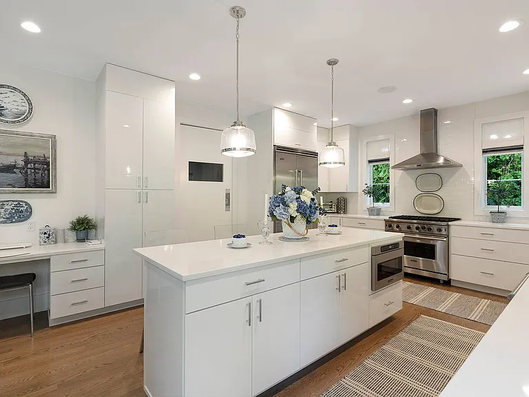 Middle Pond Rd — Photo 12