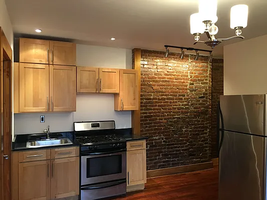 Rented by Nooklyn NYC LLC | media 33