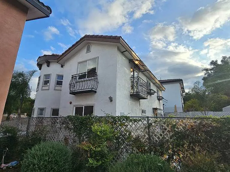 7425 Berne St — Photo 23