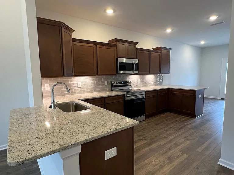 967 Horse Mountain Rd #5D — Photo 9