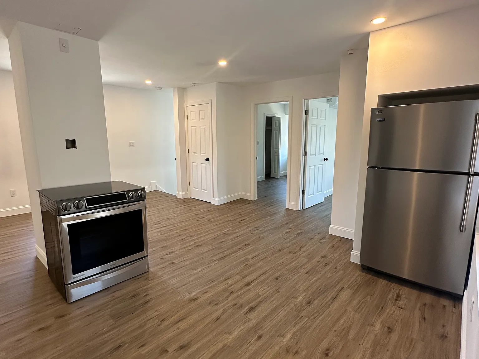 2 bed, $2,300 — Photo 2