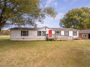 7991 Norton Rd, Garrettsville, OH 44231