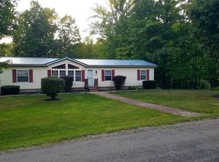 8606 Haft Rd, Erie, PA 16510