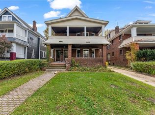 3154 Kensington Rd, Cleveland Heights, OH