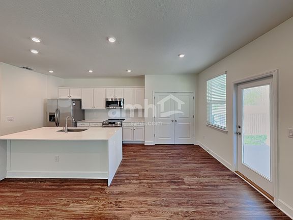 5th image of 8513 Belfort Landing Dr