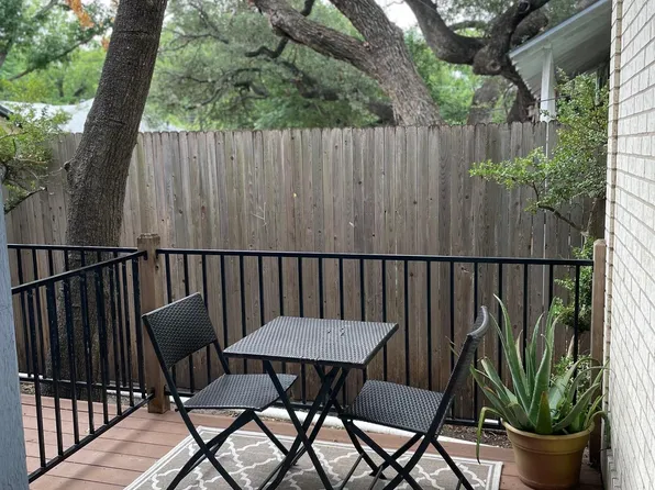 1904 Robbins Pl #2, Austin, TX 78705