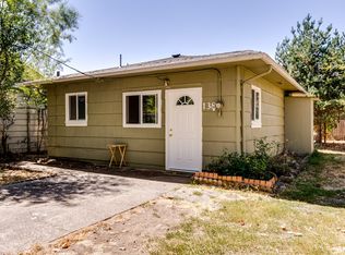 138 Chapman Ln, Springfield, OR 97478