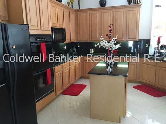 2nd image of 10740 Woodchase Cir