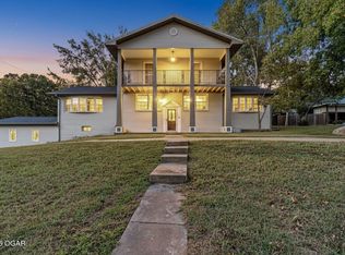 2829 W Ellison Dr, Springfield, MO 65810