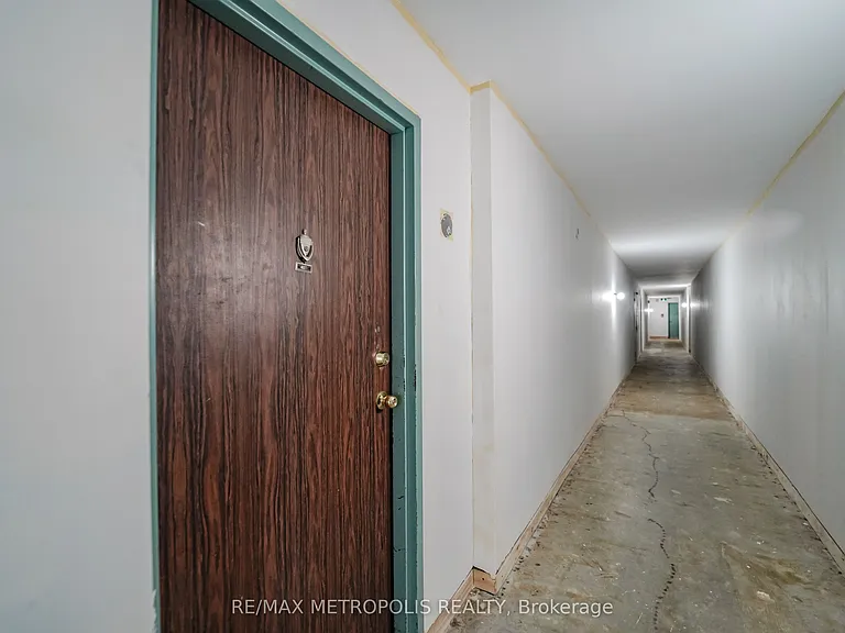 301 Prudential Dr #407 — Photo 29