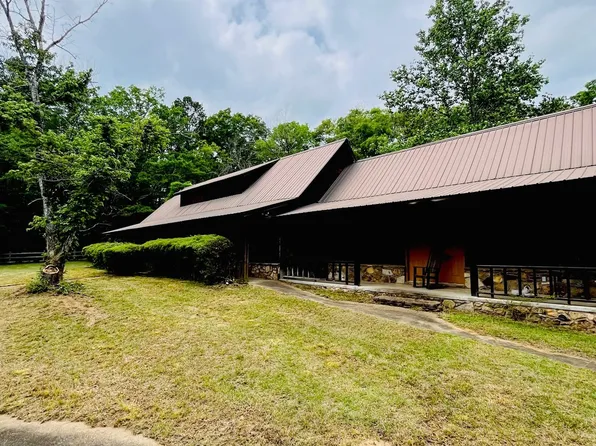 373 S Smith Mill Rd, Caledonia, MS 39740